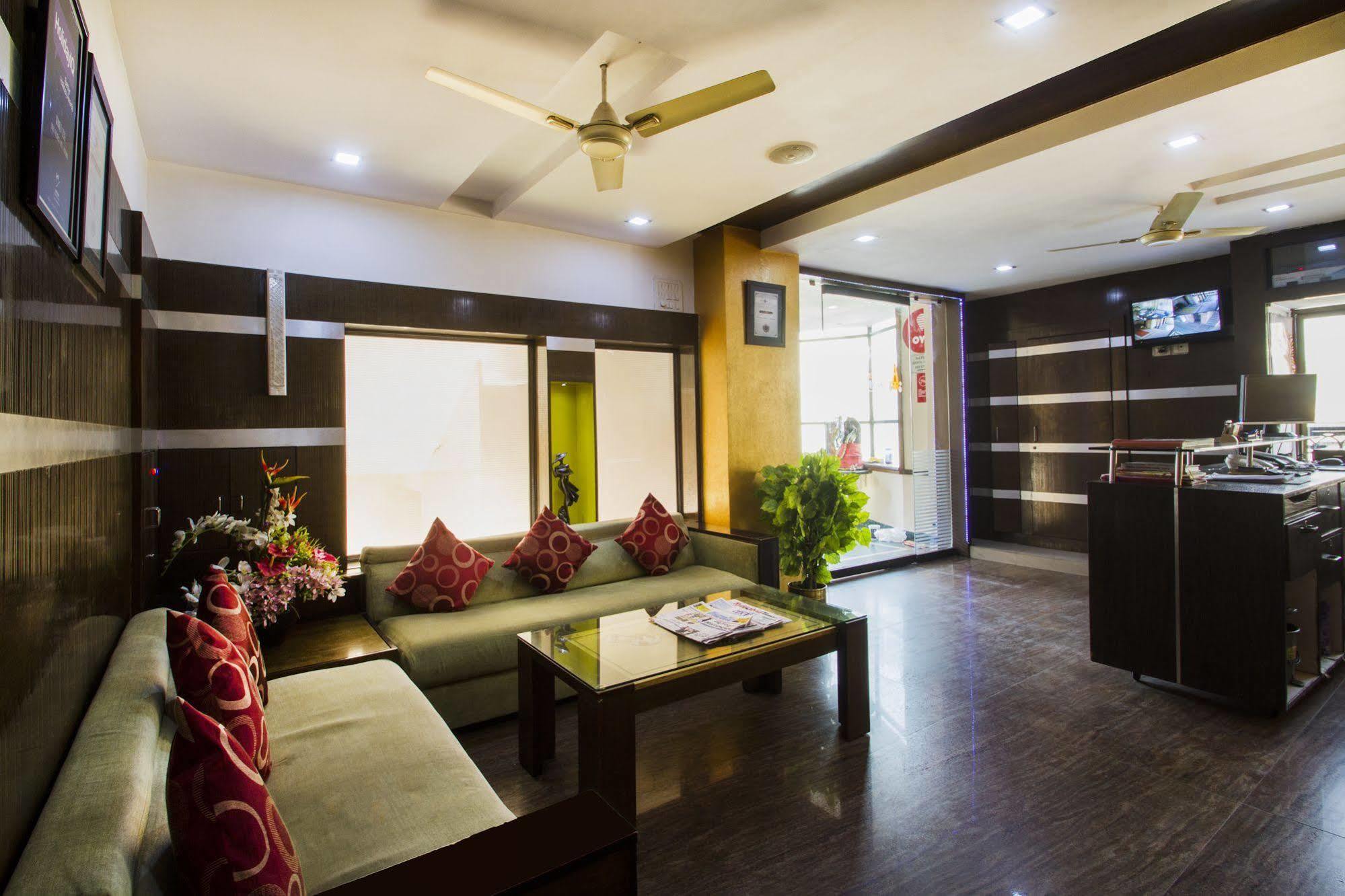 Hotel Balaji Residency à Haïdarabad Extérieur photo